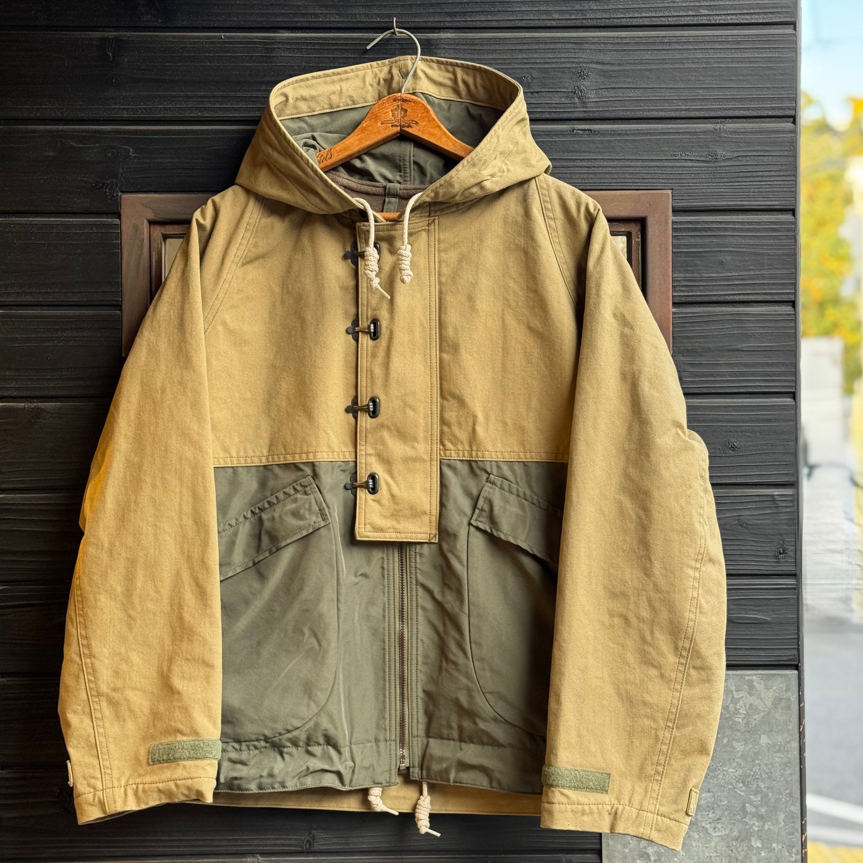 Limited edition model at directly managed stores》DECK JACKET