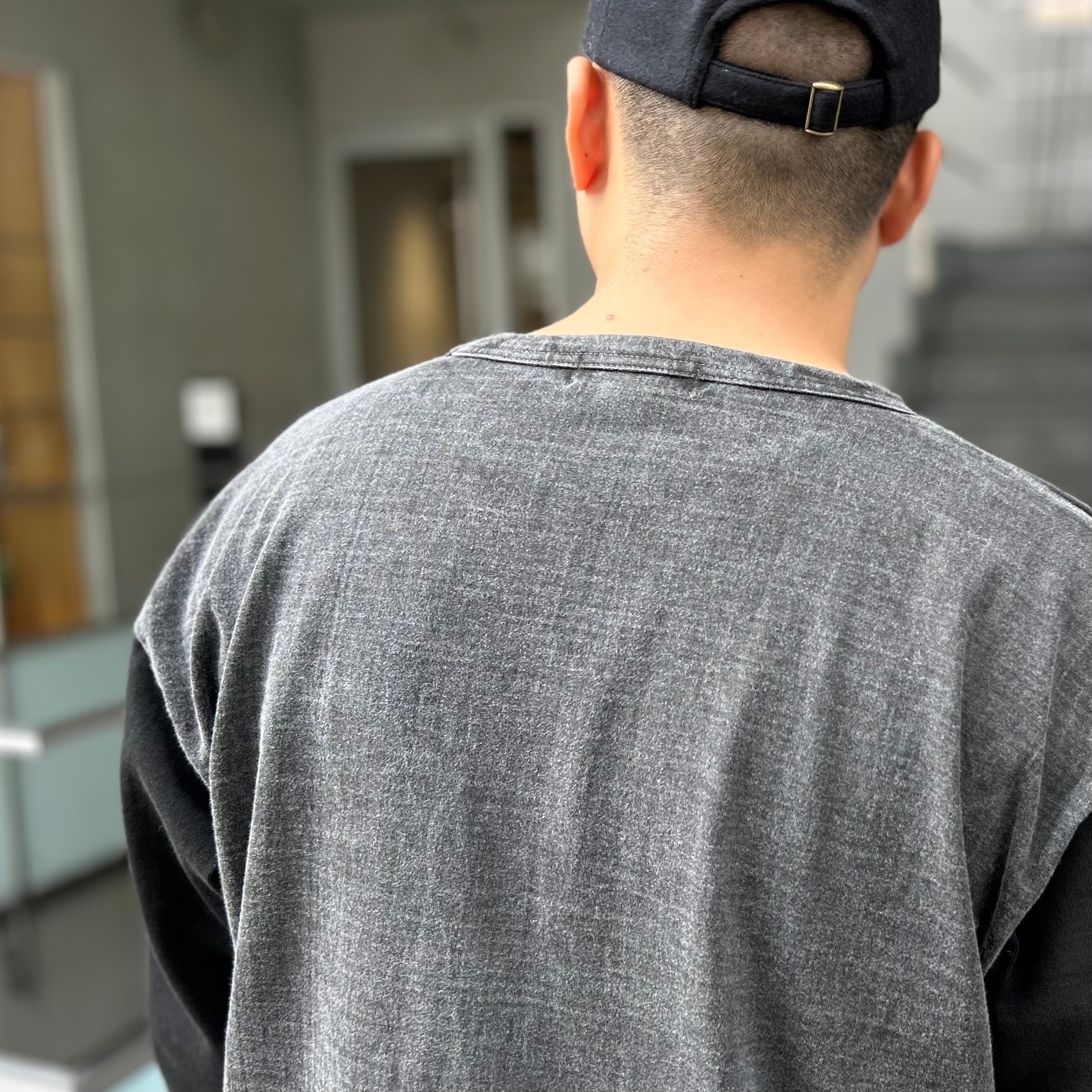 A baseball shirt with attention to detail》BASEBALL T-SHIRT