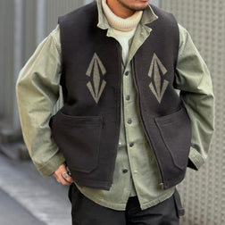 《A new interpretation of fabric that is both tough and comfortable》ZIP UP VEST RAG JACQUARD