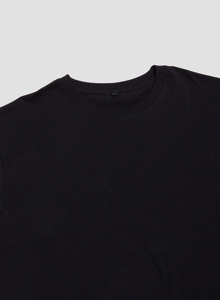 Classic Relaxed Tee in Black