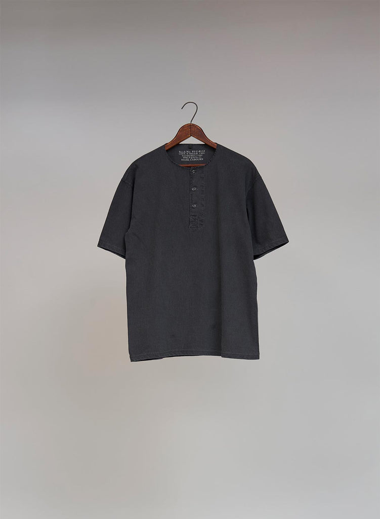 50's Henley Neck Shirt Pigment in Charcoal Grey
