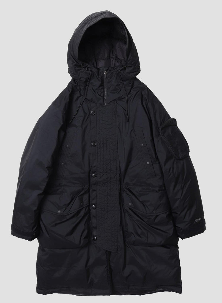 NANGA AURORA DOWN FIELD HALF COAT BLACK