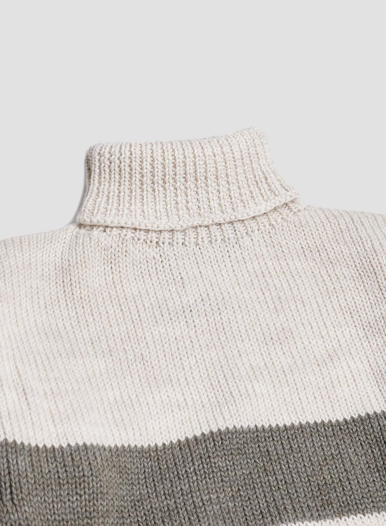 George Lowe Roll Neck in Natural/Army